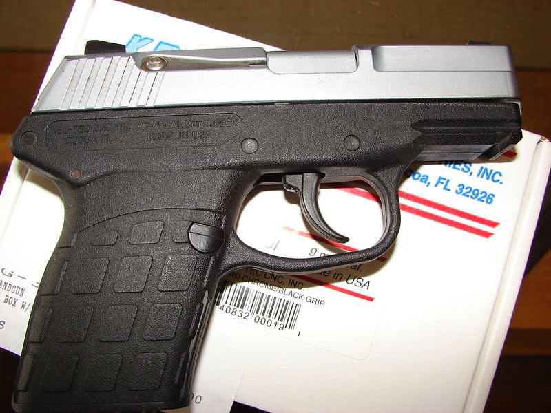 Kel Tec PF9 Review Grip